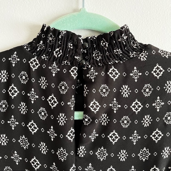 Speechless Black Print Sleeveless High Neck Dress Size Medium - Picture 6 of 10